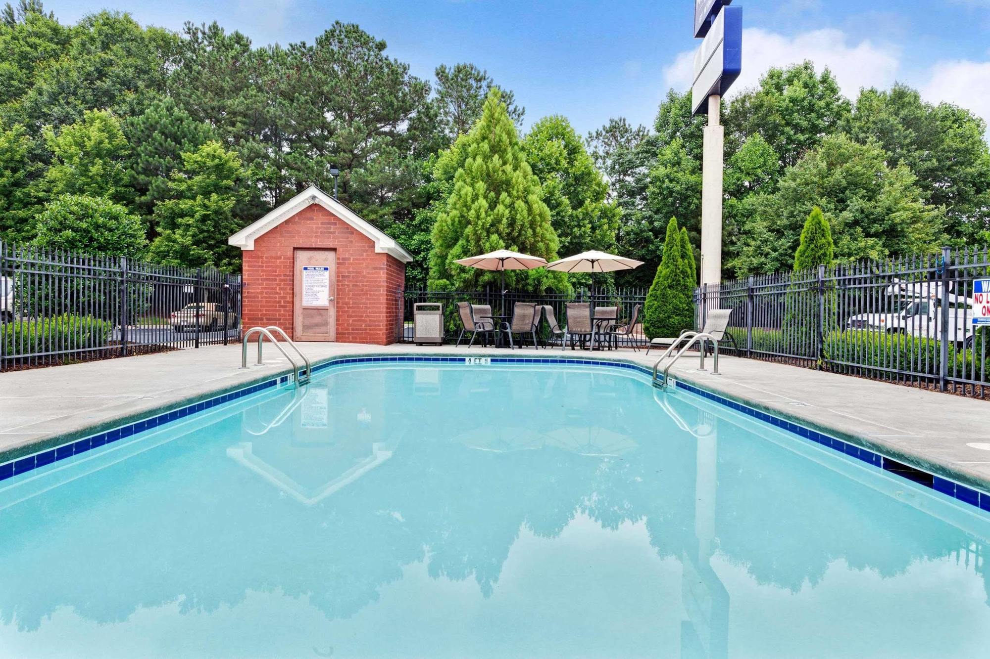 Microtel Inn & Suites By Wyndham Woodstock/Atlanta North Dış mekan fotoğraf